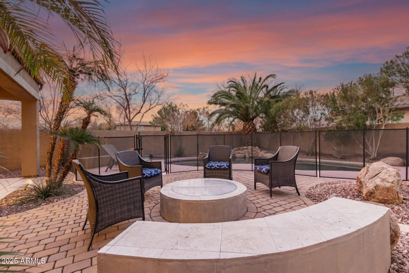 1078 W Spur Court