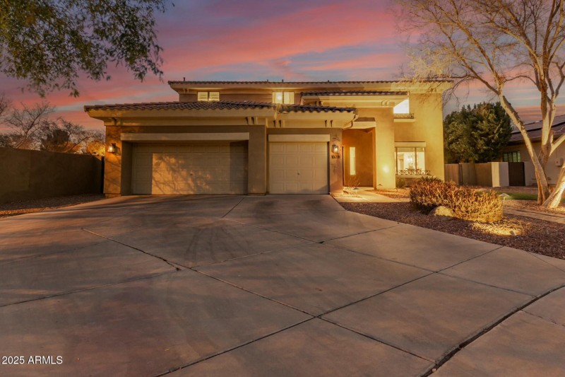 1078 W Spur Court