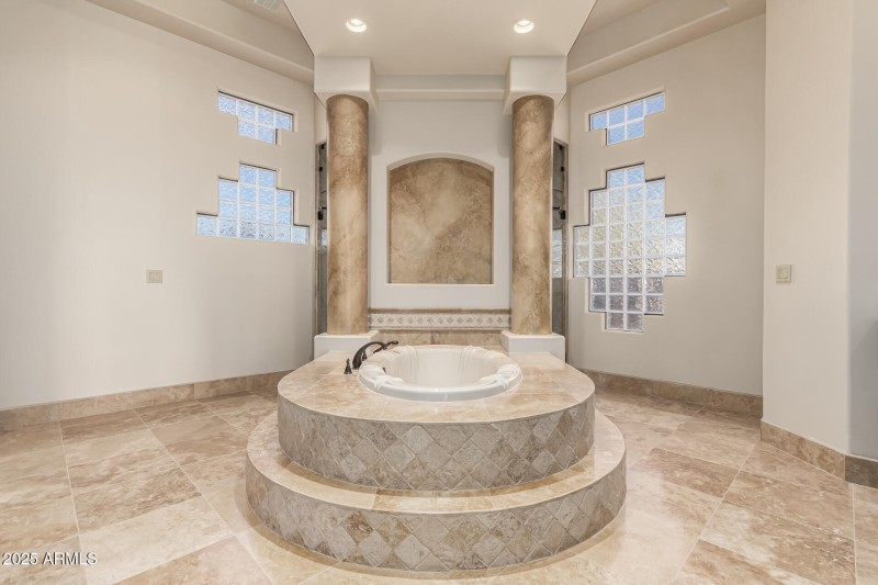 Luxurious Roman Bath