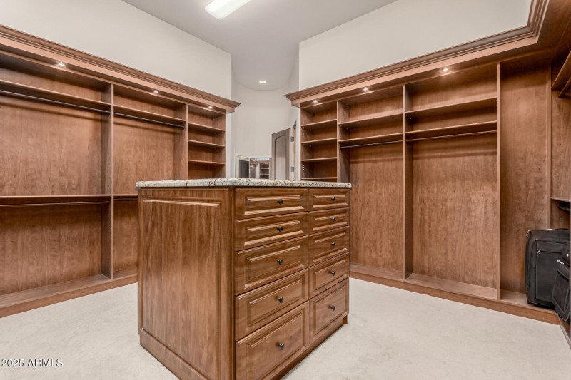 Custom Closets