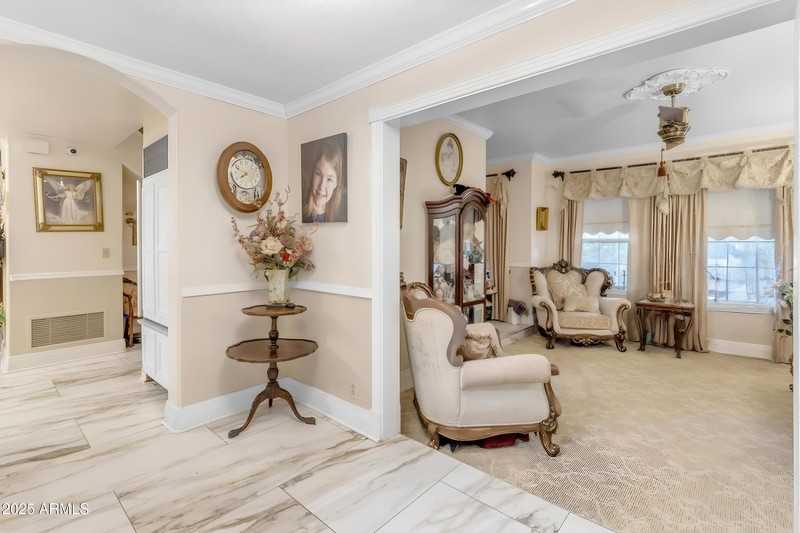 Living room 1