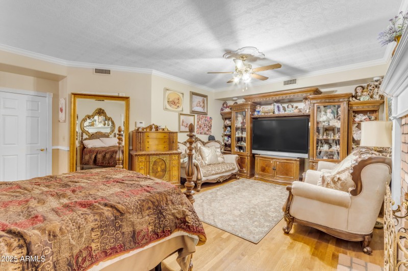 Master Suite 1