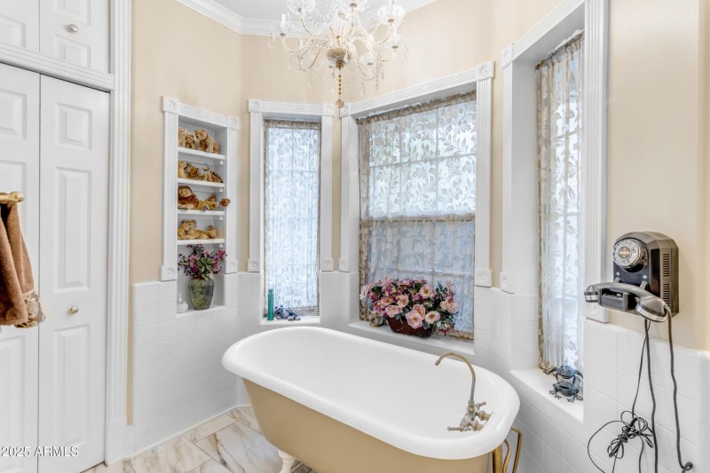 Master Bath 1