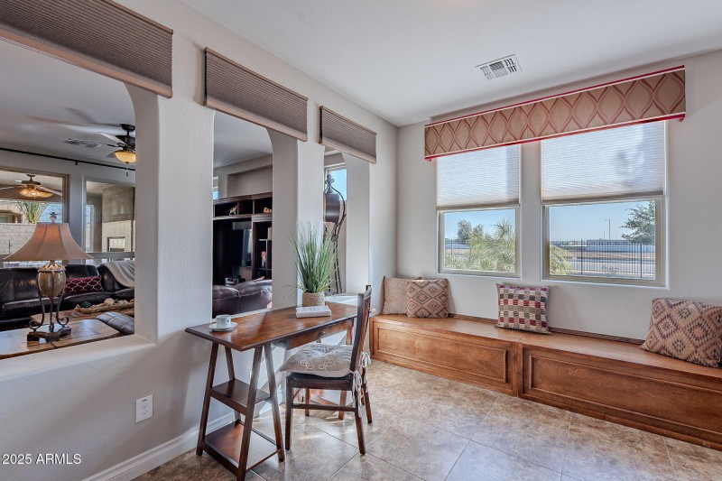33-web-or-mls-Crocus-33