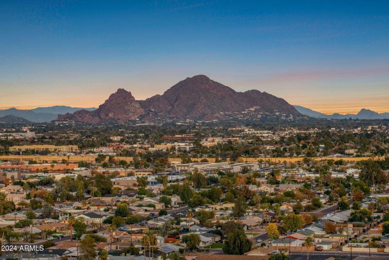 Camelback Views