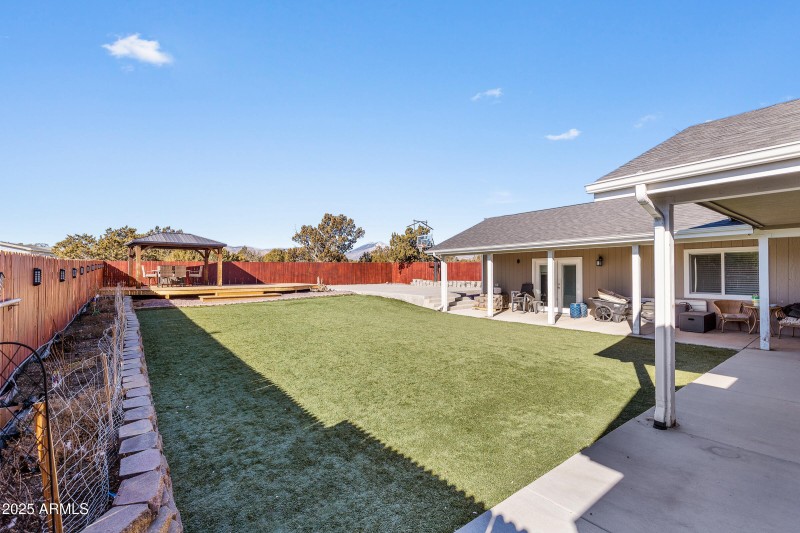 9655 E Rosewood Drive-100