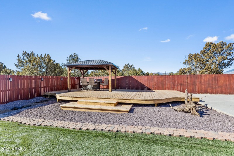 9655 E Rosewood Drive-102