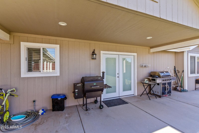 9655 E Rosewood Drive-105