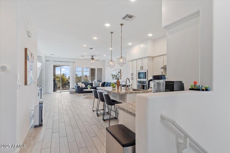 08-All living space on 1 floor