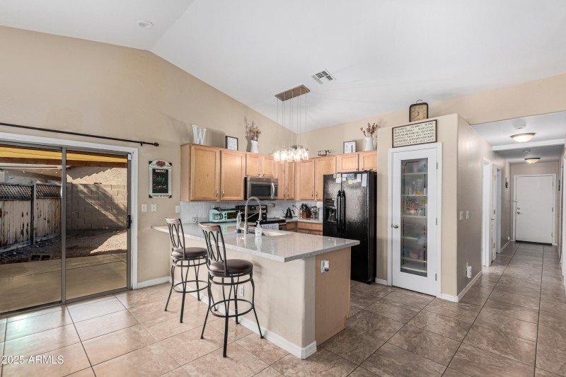 Statler Kitchen 1