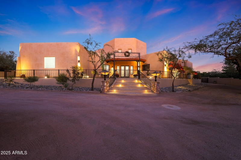 YOUR OWN DESERT OASIS