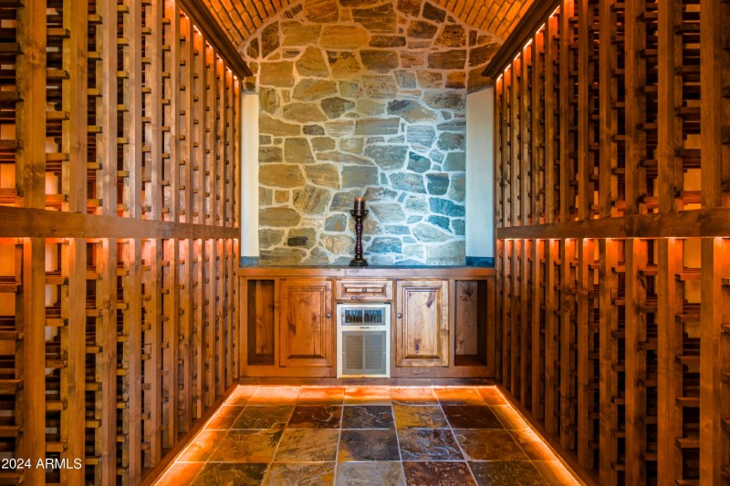 WineCellar