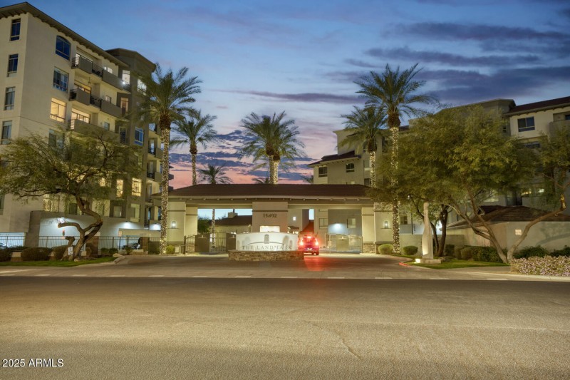 15802 N 71st St Unit 313 Scottsdale - 74