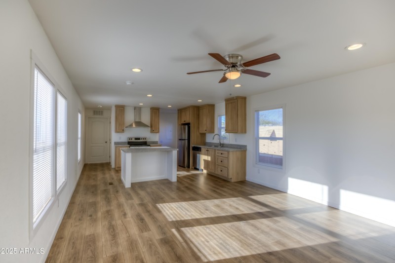 8 Living Room photo a