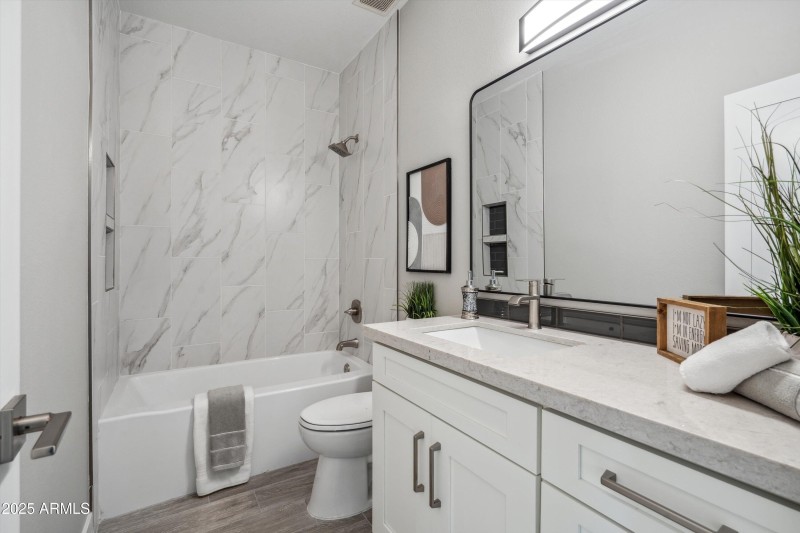 27-Bathroom 2