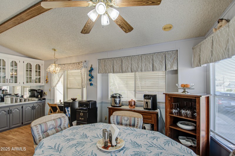 Dining Area 2