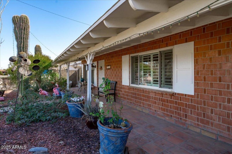 04-Patio View