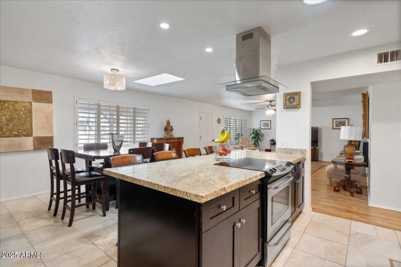 13-Kitchen to Dining
