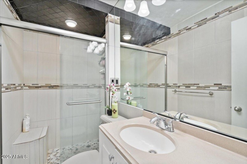 27-Primary Bathroom