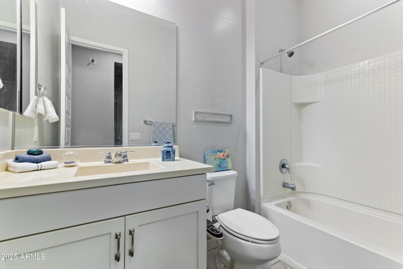34_12349 n 145th ave-34