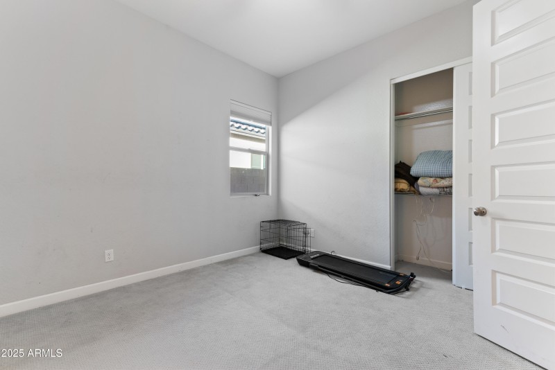 38_12349 n 145th ave-38