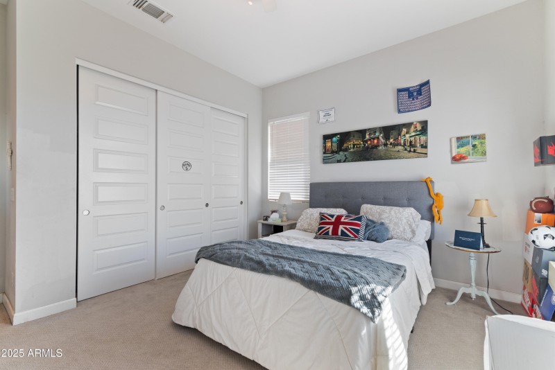 33_12349 n 145th ave-33