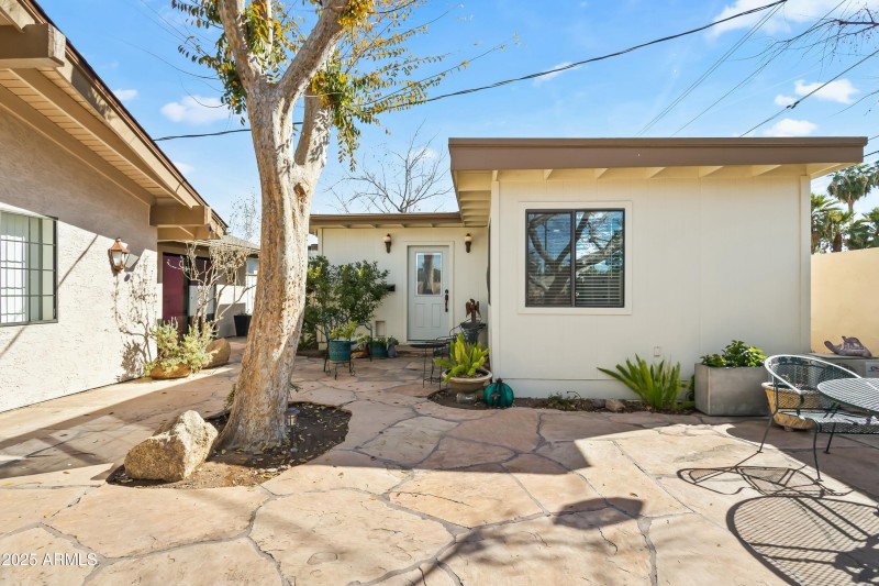 Casita Exterior