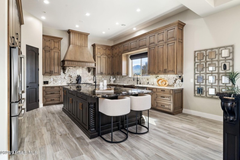 Kitchen 03