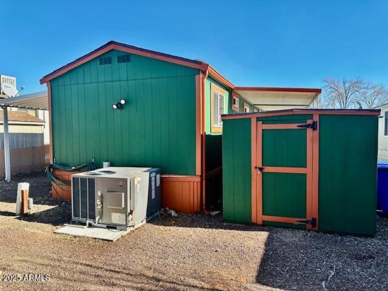 Shed