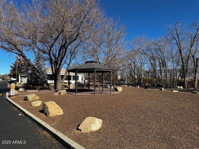 Quiet community