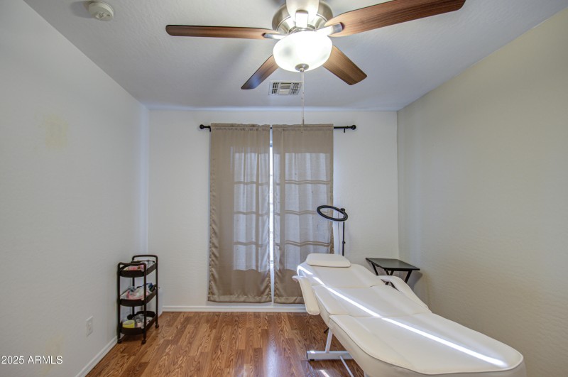 Bedroom 3-pic 1