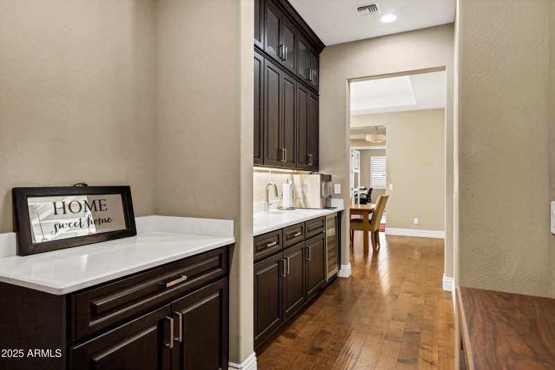 1783 E Desert Broom Pl-47