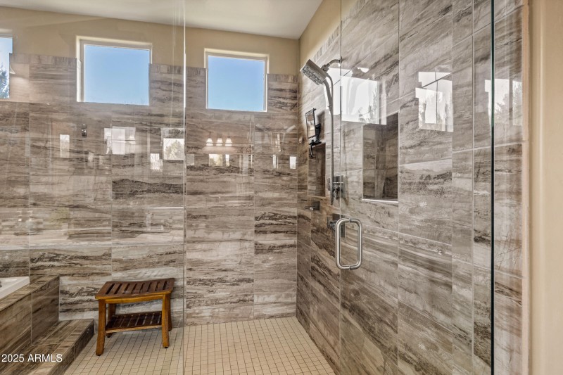 1783 E Desert Broom Pl-42