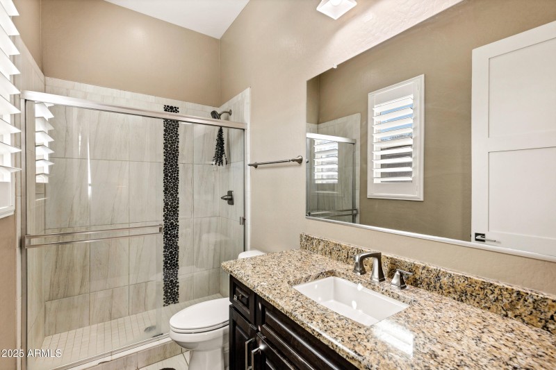 1783 E Desert Broom Pl-33