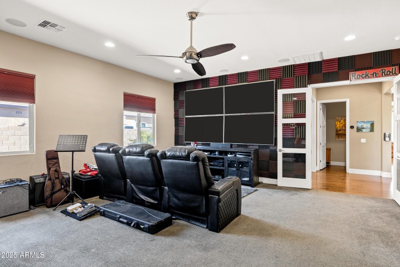 1783 E Desert Broom Pl-18