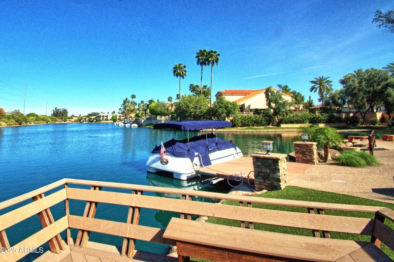 Pontoon Boat new_easyHDR-high-contrast -