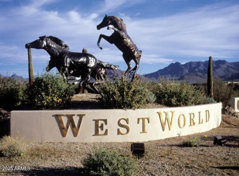 WEST WORLD