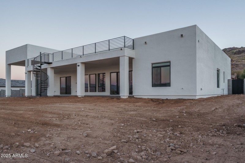 42) BACK OF HOME