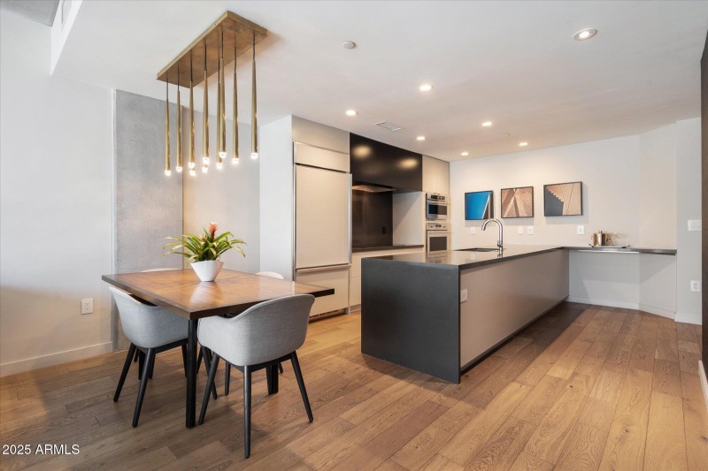 Dining + Kitchen
