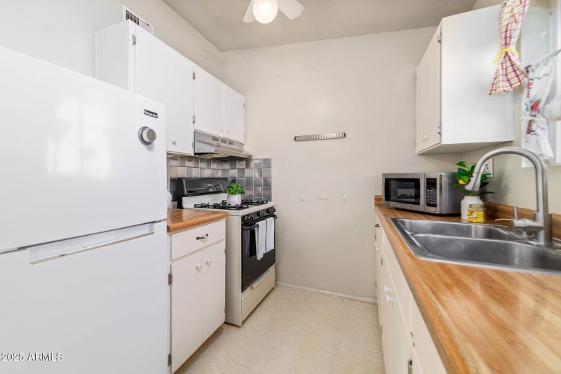417 W Sunset Drive