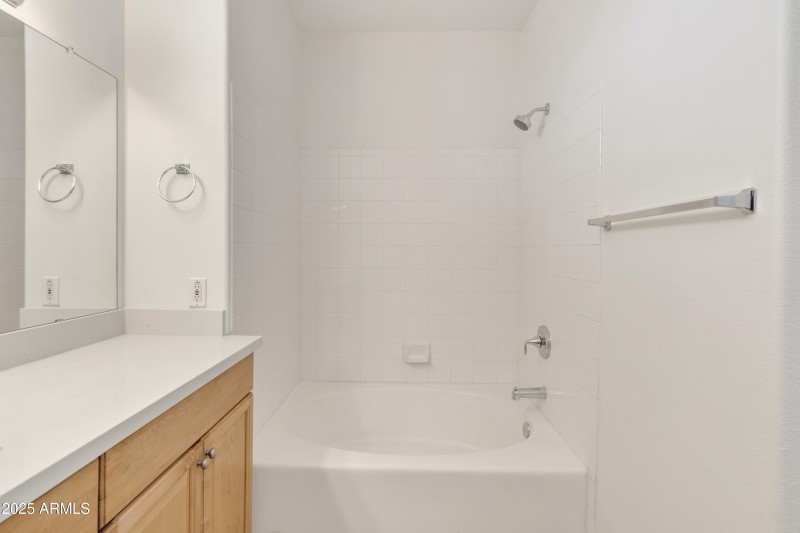 primary bath 2