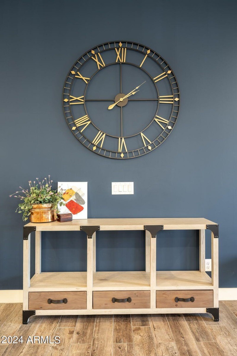 Livingclock
