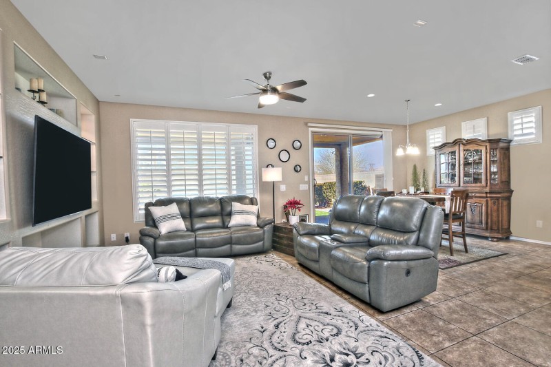 4424 N Potomac Dr Florence AZ-large-011-