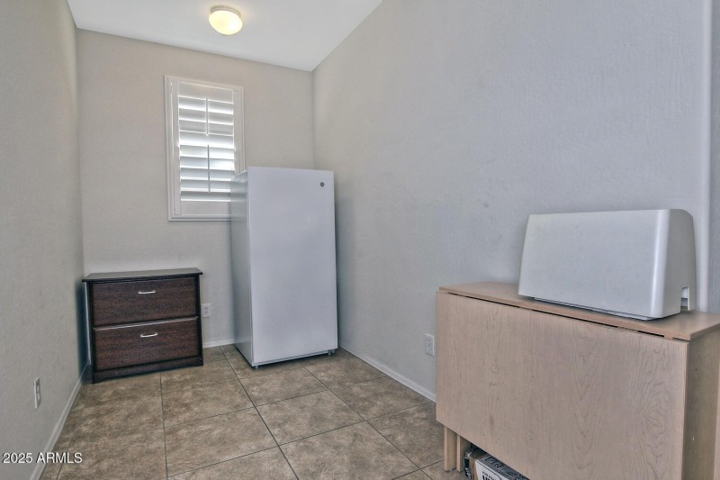 4424 N Potomac Dr Florence AZ-large-039-