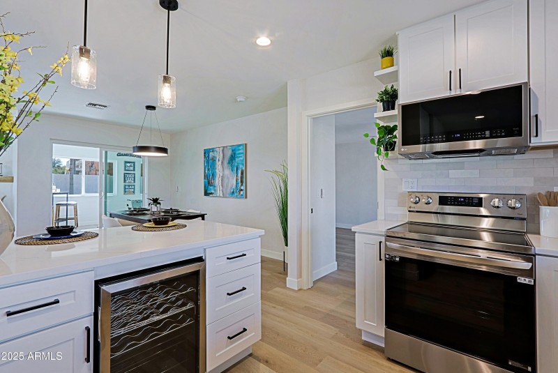 Kitchen 6