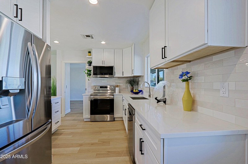 Kitchen 10