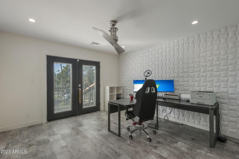 16-web-or-mls-HUB04583