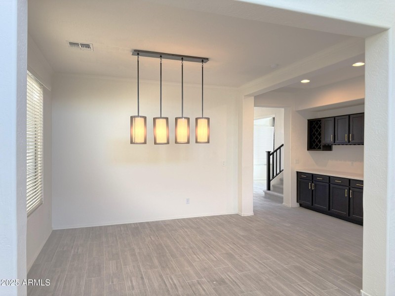 Dining Room and Bar