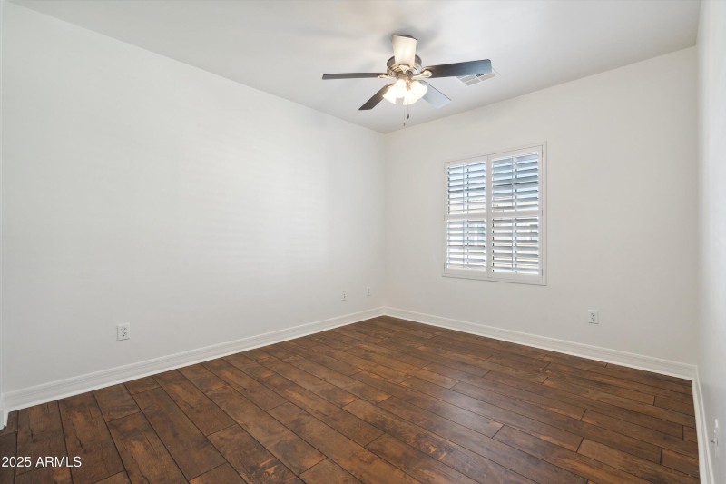 17-Bedroom 1