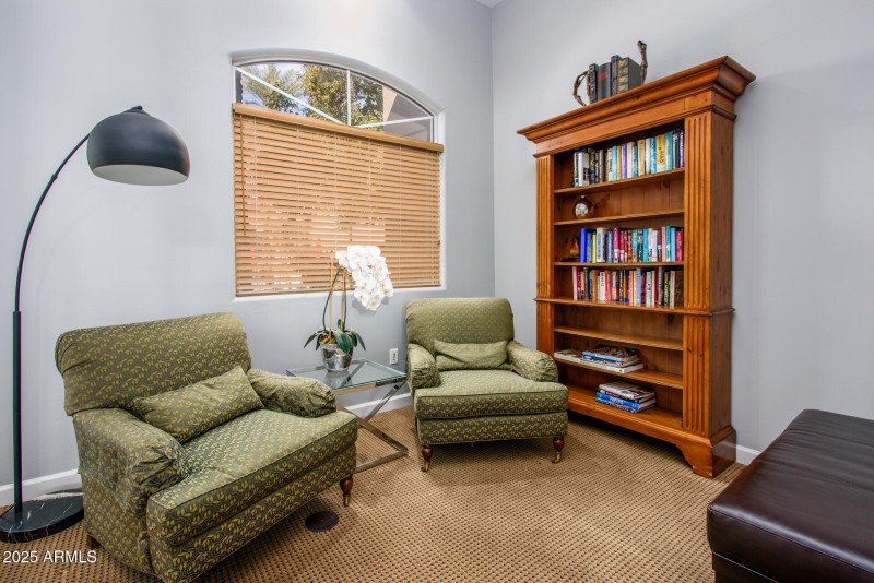 4465 E Paradise Village Pkwy S #1179-611